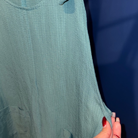 Emery Rose- Women’s Sage Green Sleeveless Romper with Pockets Size Large - Picture 14 of 15